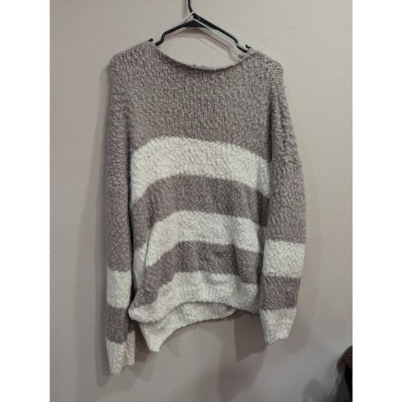 Super soft neutral striped v-neck cotton blend sweater by Miracle USA size M/L - Picture 4 of 6